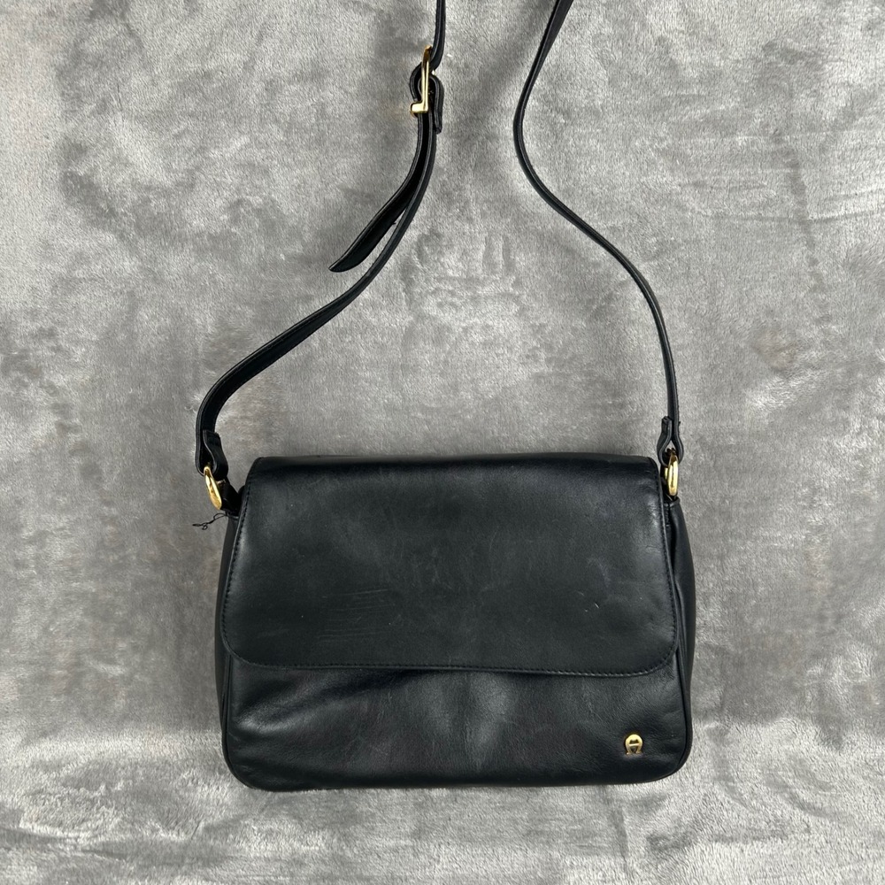 Vintage Etienne Aigner Black Leather Shoulder Bag Gold Hardware Flap Purse